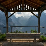 This is a test image alt text