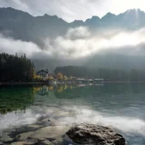 This is a test image alt text